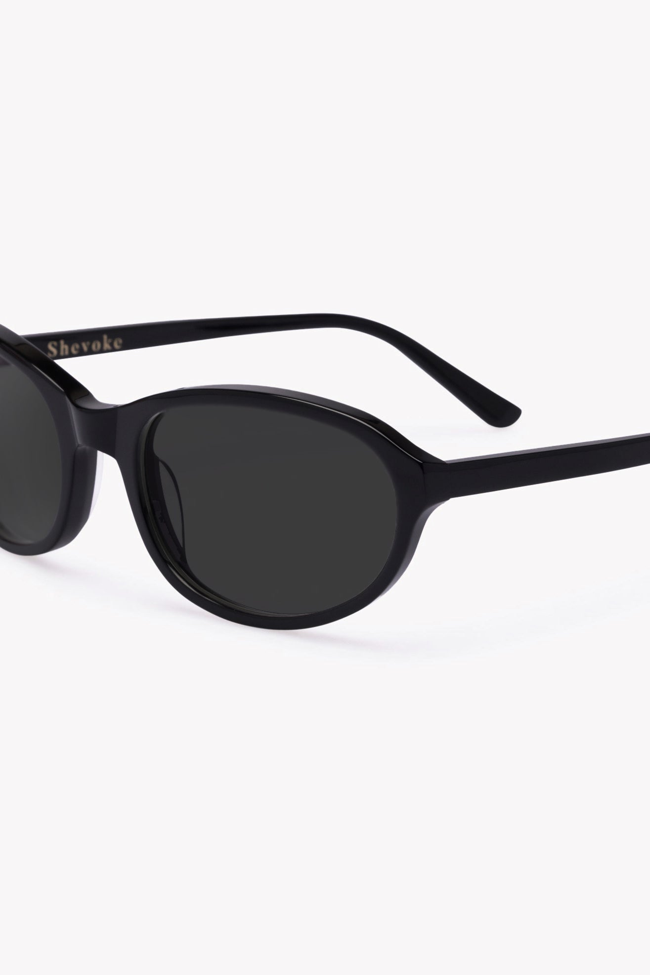 Shevoke KEBE Black