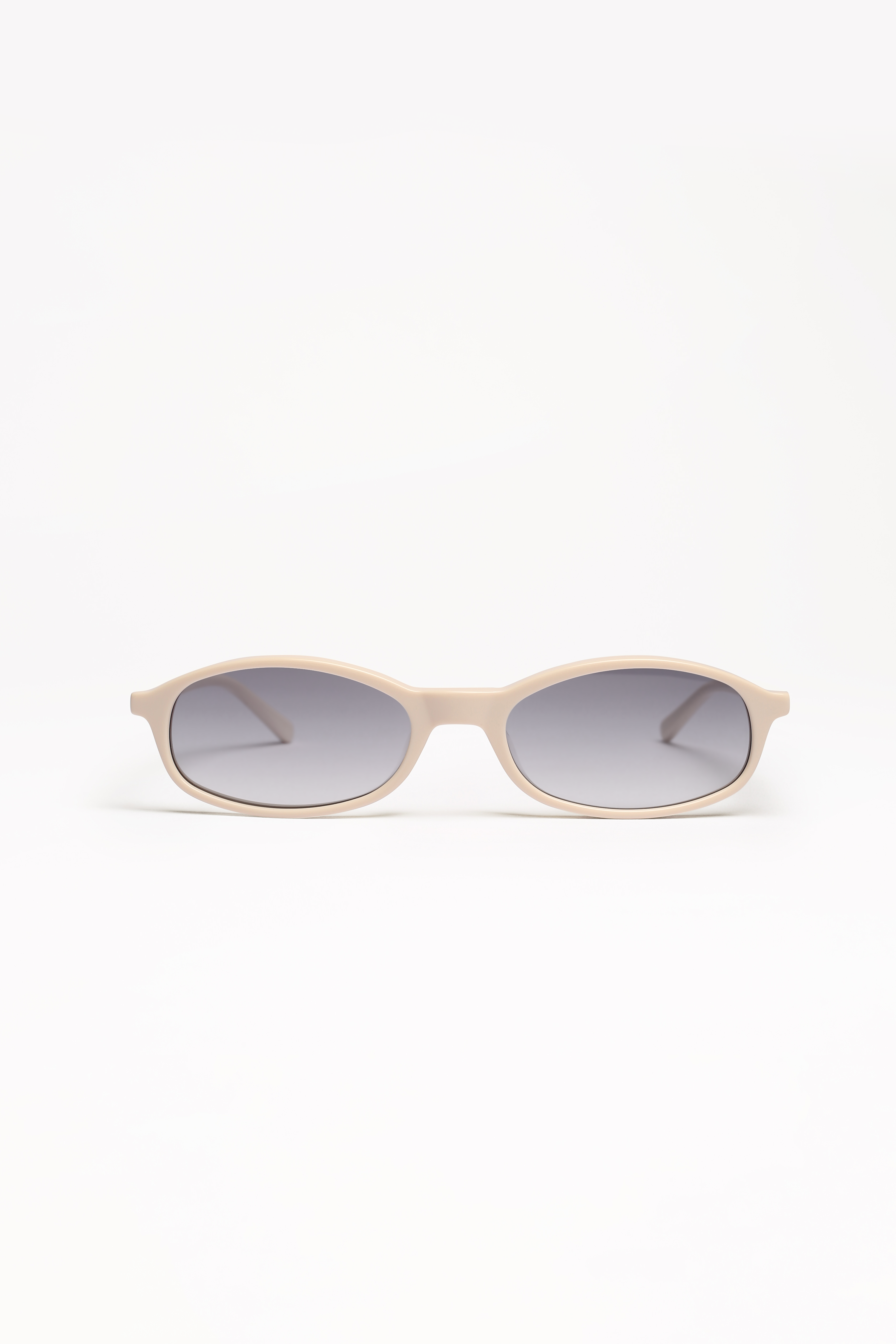 Shevoke Sunglasses Gradient Grey GINI Off White