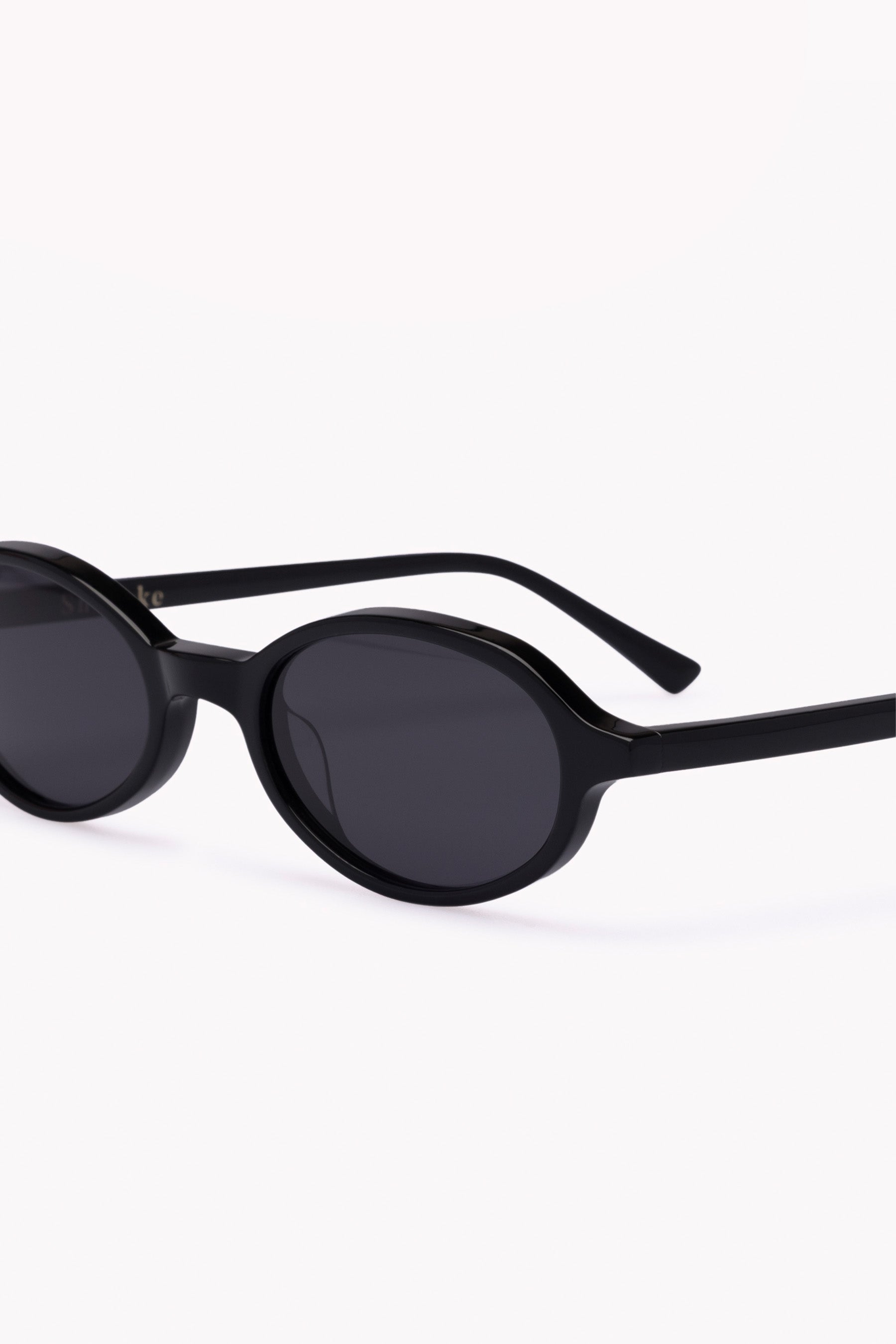 Shevoke Sunglasses ROWA Black