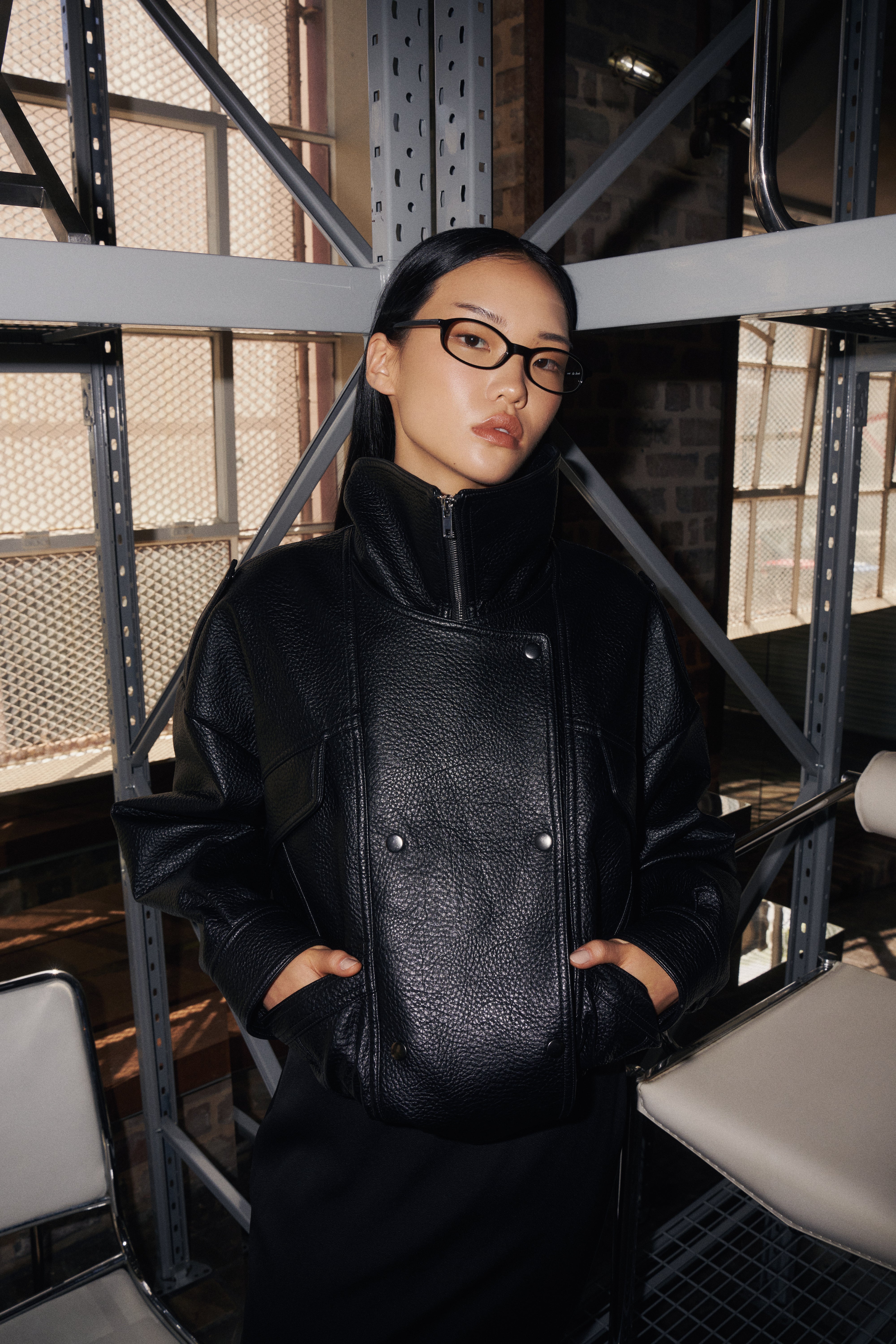 Gini Black Square-Rounded Blue Light - Shevoke Australia