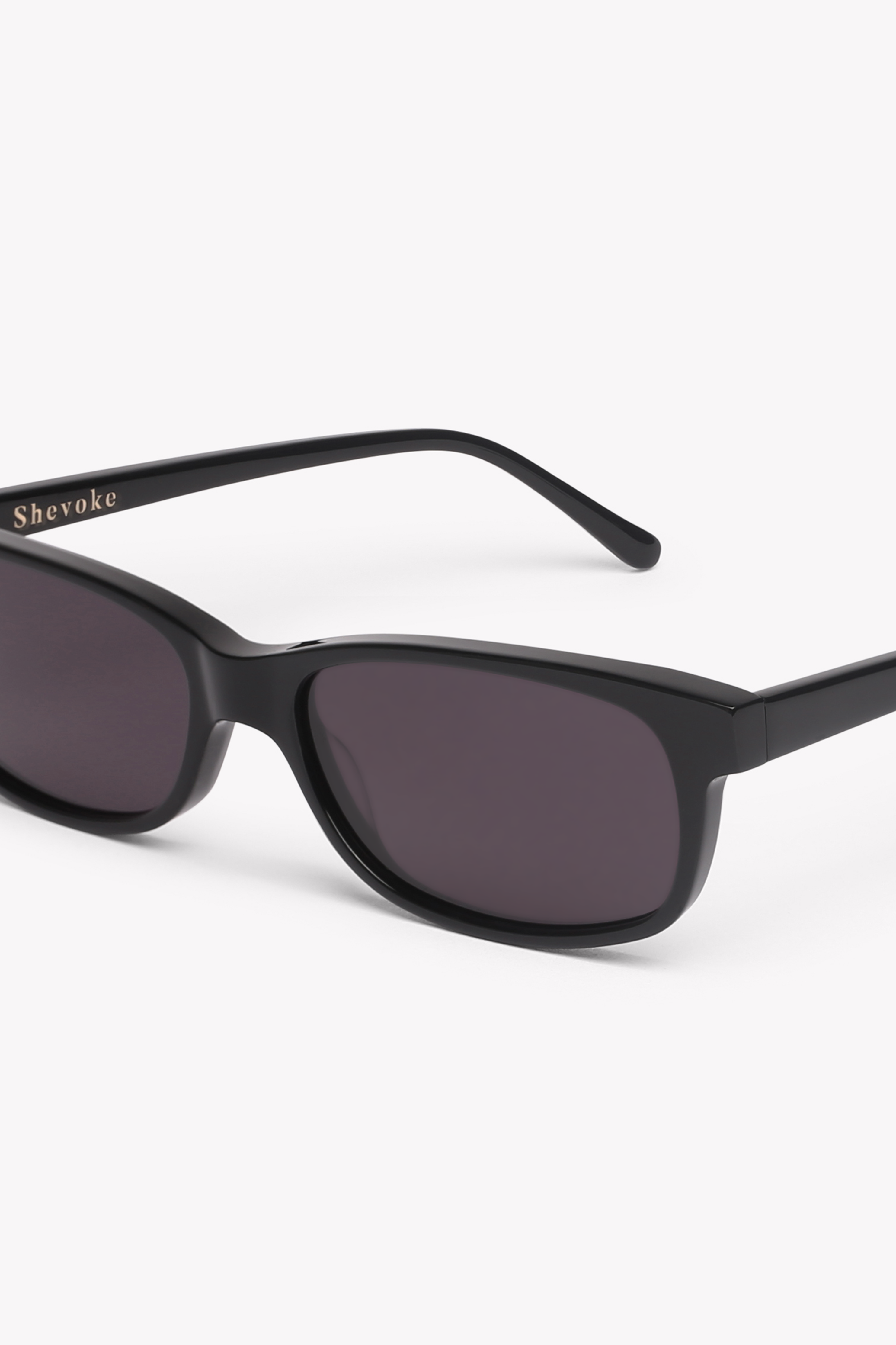 Shevoke Sunglasses BODE Black