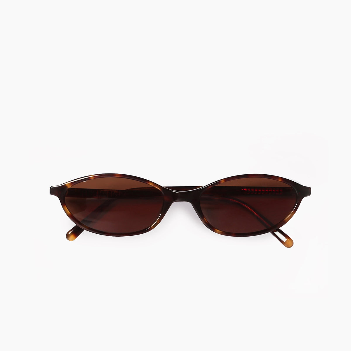 Shevoke brand- Saito brown sunglasses. shevoke-sadie-brown-1124665284  main image 2