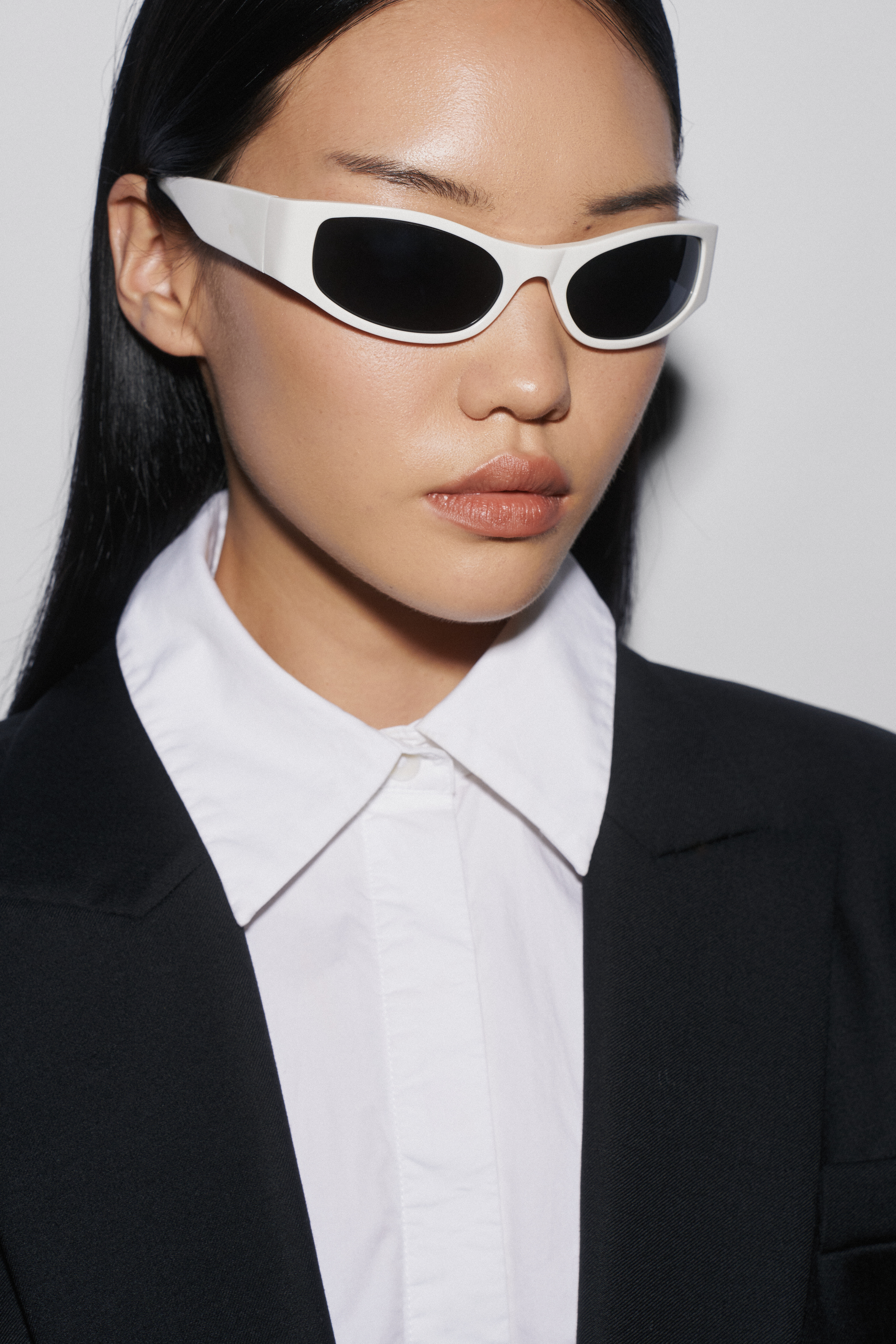 Shevoke Sunglasses JEN 002 White