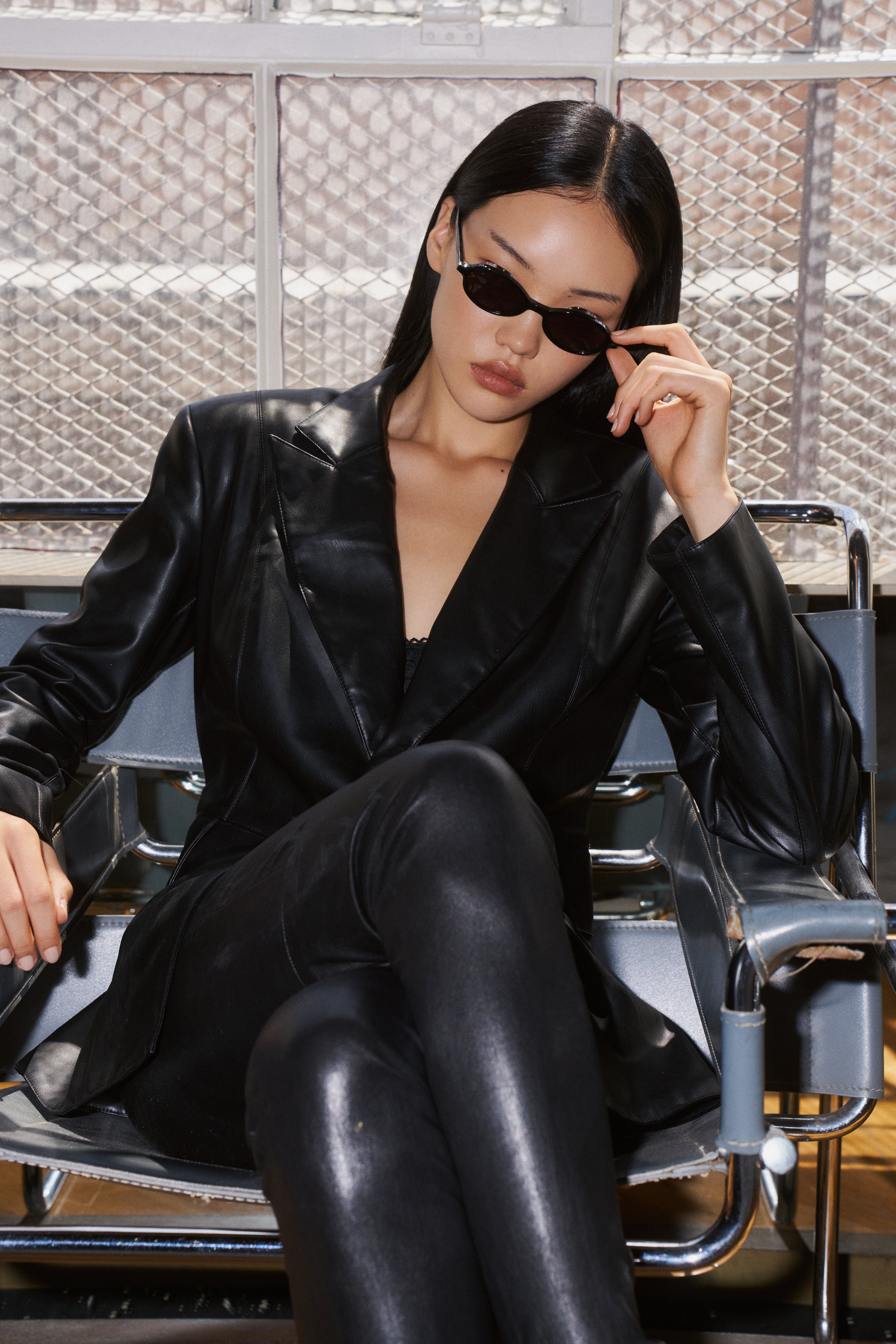 Shevoke Sunglasses ROWA Black