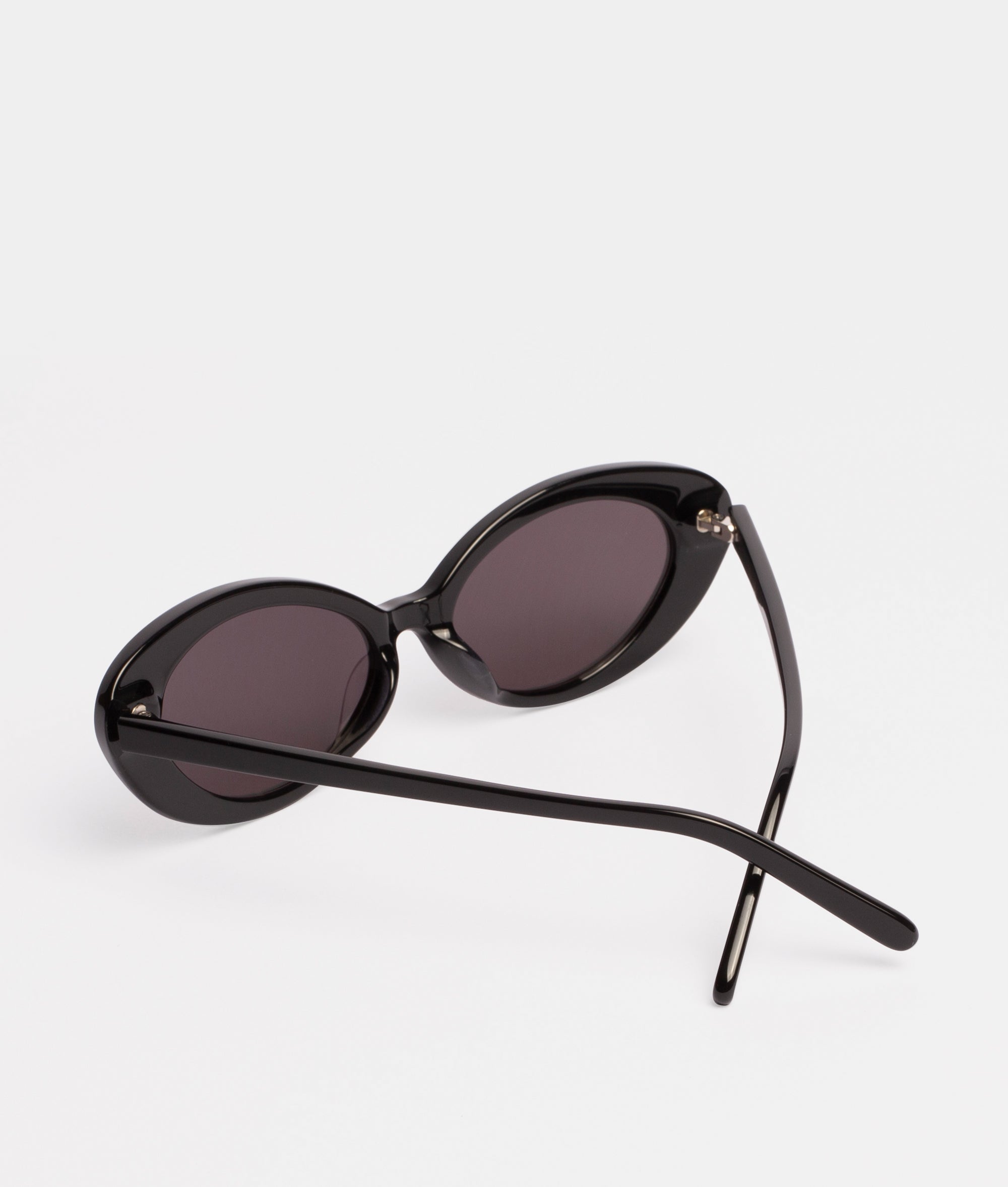 Shevoke Sunnies Black SYLVIE Black