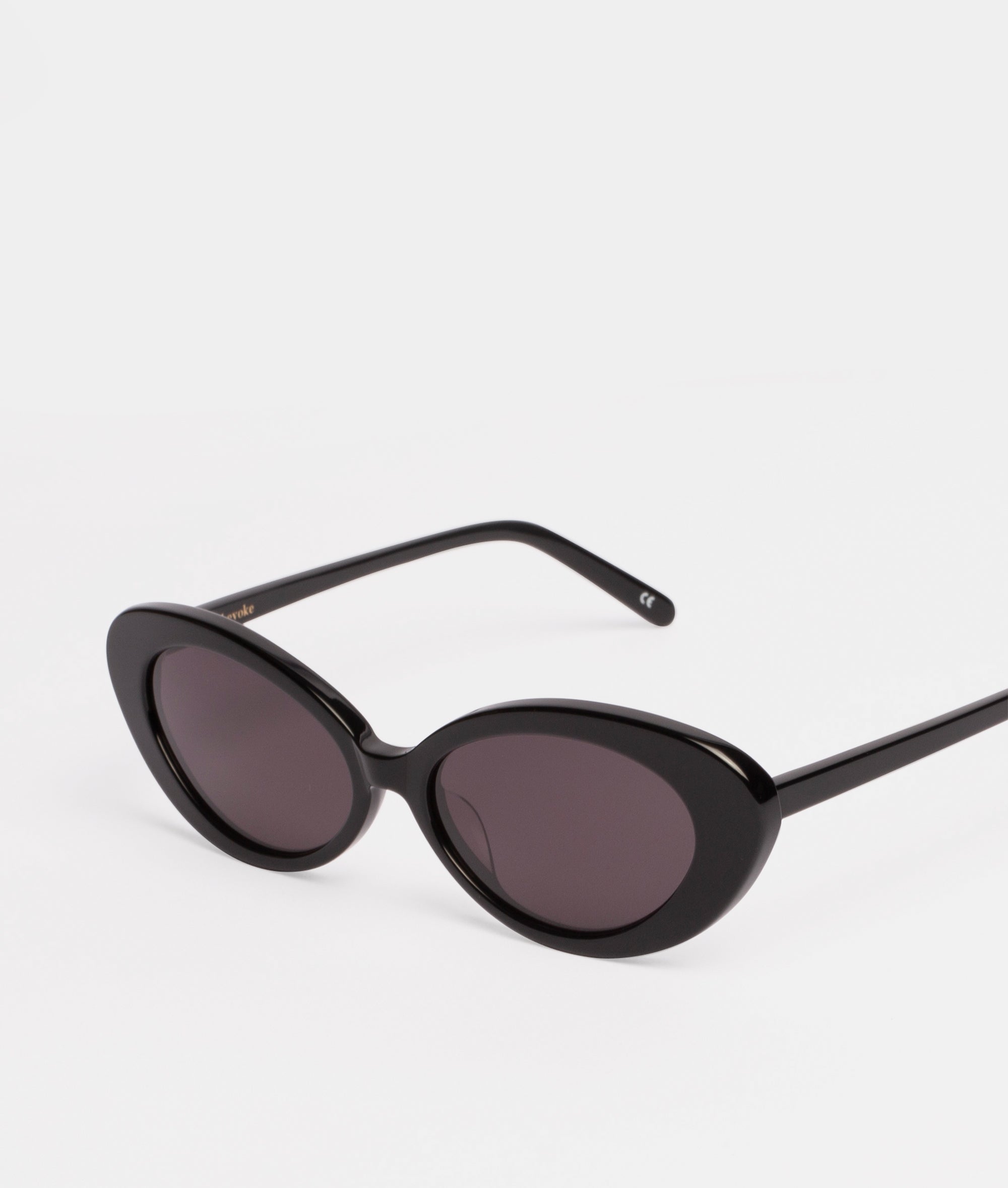 Shevoke Sunnies Black SYLVIE Black