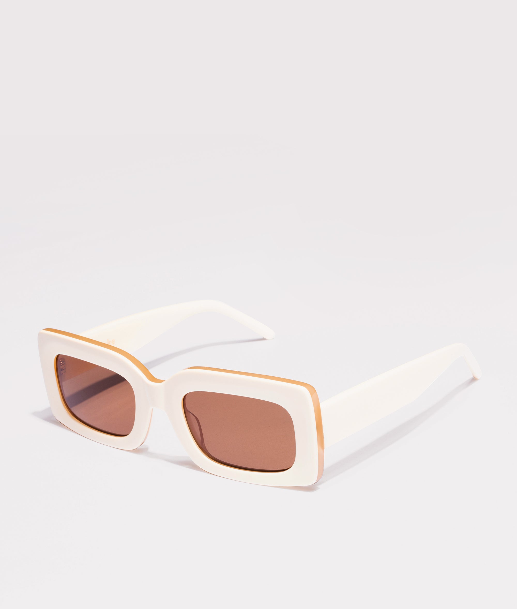 Shevoke Sunnies Thin Arm DOLCE Cream